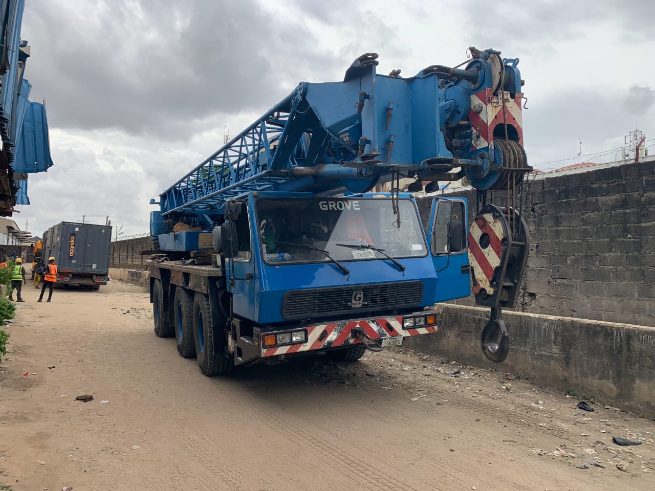 20 Flatbed truck